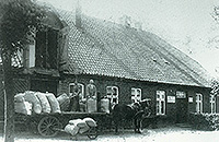 Schneverdinger Fotos – Kalenderbilder – Raiffeisen Warengenossenschaft, Bahnhofstraße 14 – ca. 1926
