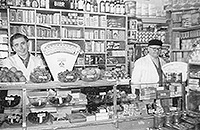 Schneverdinger Fotos – Kalenderbilder – Kaufmannladen Münchow – 1954