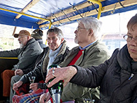 Klassentreffen 2013<br/>v. li. Hans-Heinrich Matthies, Klaus-Dieter Struck, Lutz Stark, Annemarie Platte (geb. Alvermann)
